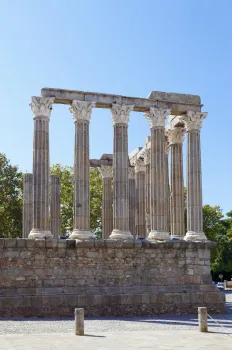 Roman Temple of Évora, east elevation